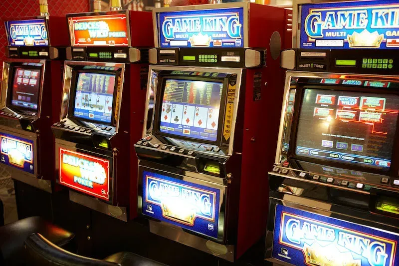 máquinas video poker casino